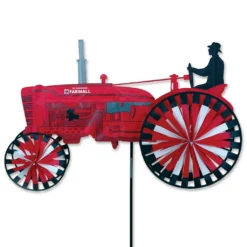 WindGarden International Harvester Tractor Spinner